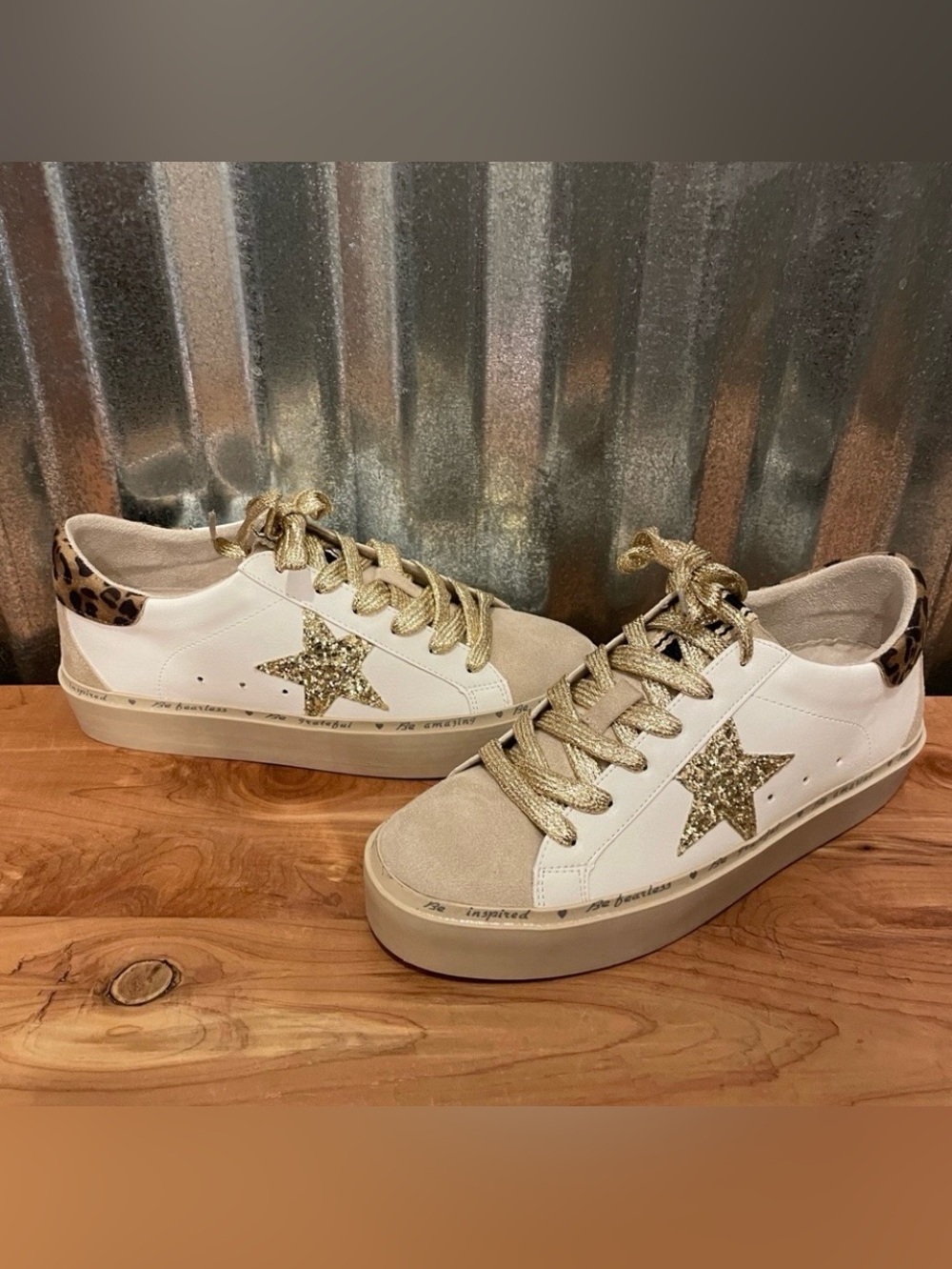 Shushop sneakers